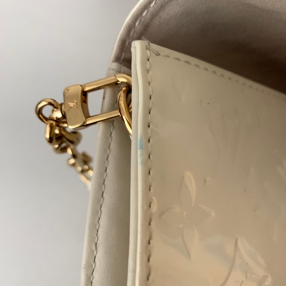 Louis Vuitton Perle Monogram Vernis Sunset Blvd - Picture 6 of 10